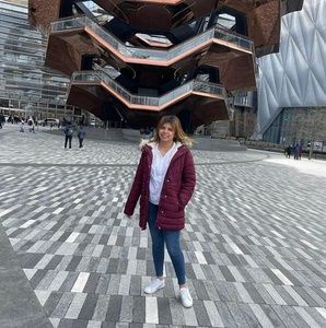 Meet your Posher, Alexandra